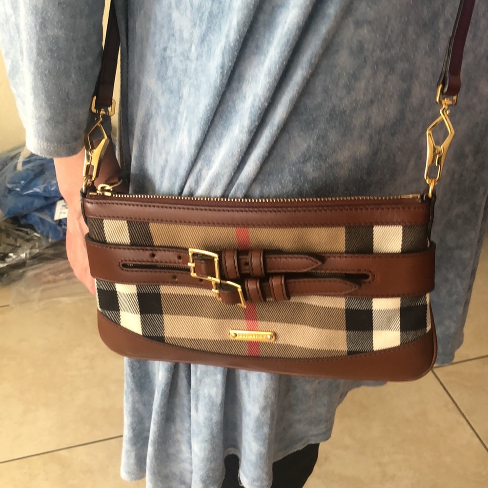 COPY - Burberry crossbody